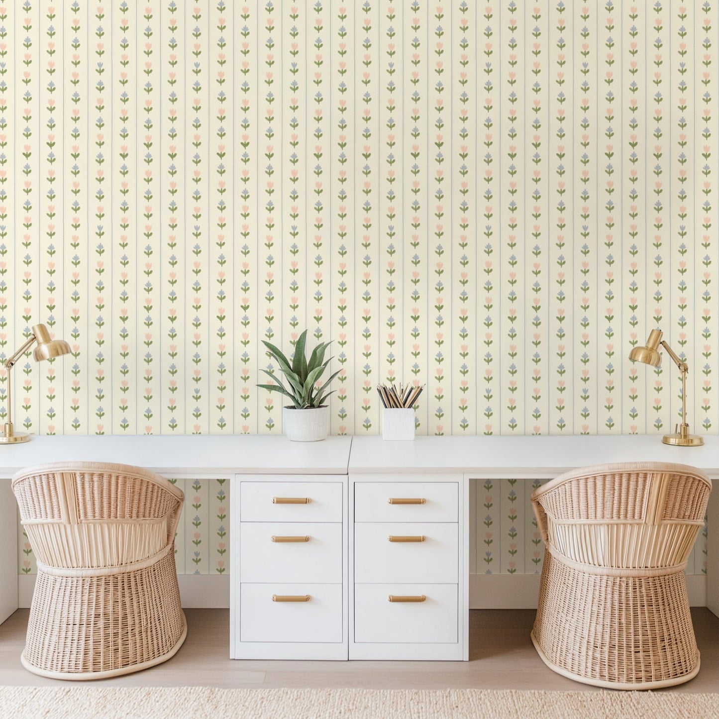 Tulip Lane Cream Wallpaper